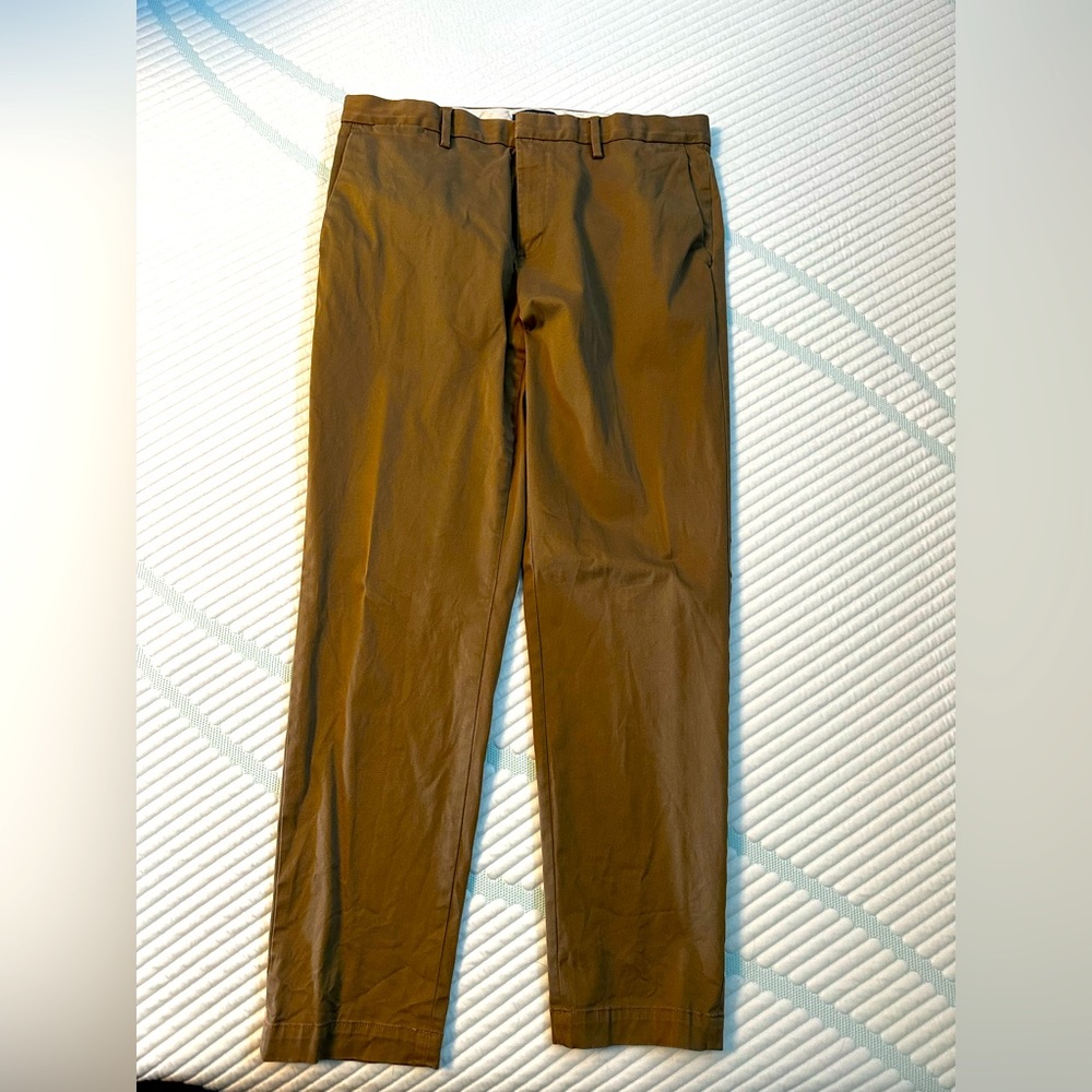 Banana Republic Mason Athletic Tapered Fit